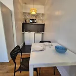 Appartement La Cloche D'or - Lit King Size Et Parking Privé
