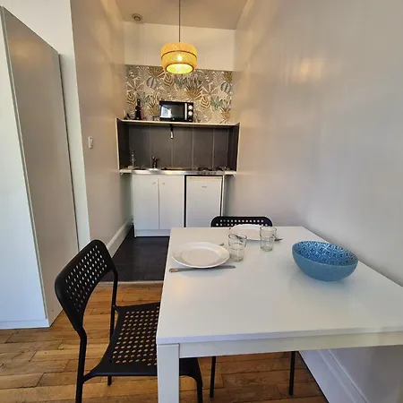 Apartmán La Cloche D'or - Lit King Size Et Parking Prive