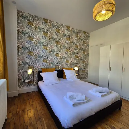 La Cloche D'or - Lit King Size Et Parking Prive Apartmán
