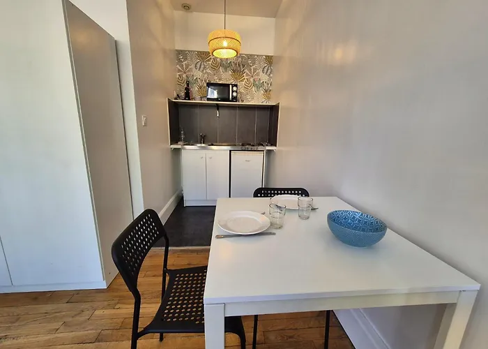 Apartmán La Cloche D'or - Lit King Size Et Parking Prive
