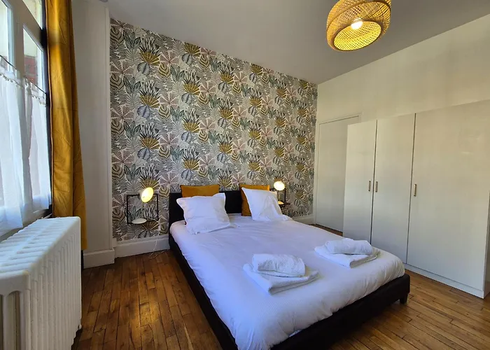 La Cloche D'or - Lit King Size Et Parking Prive Apartmán